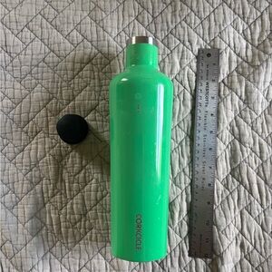 Green Corkcicle Water Bottle